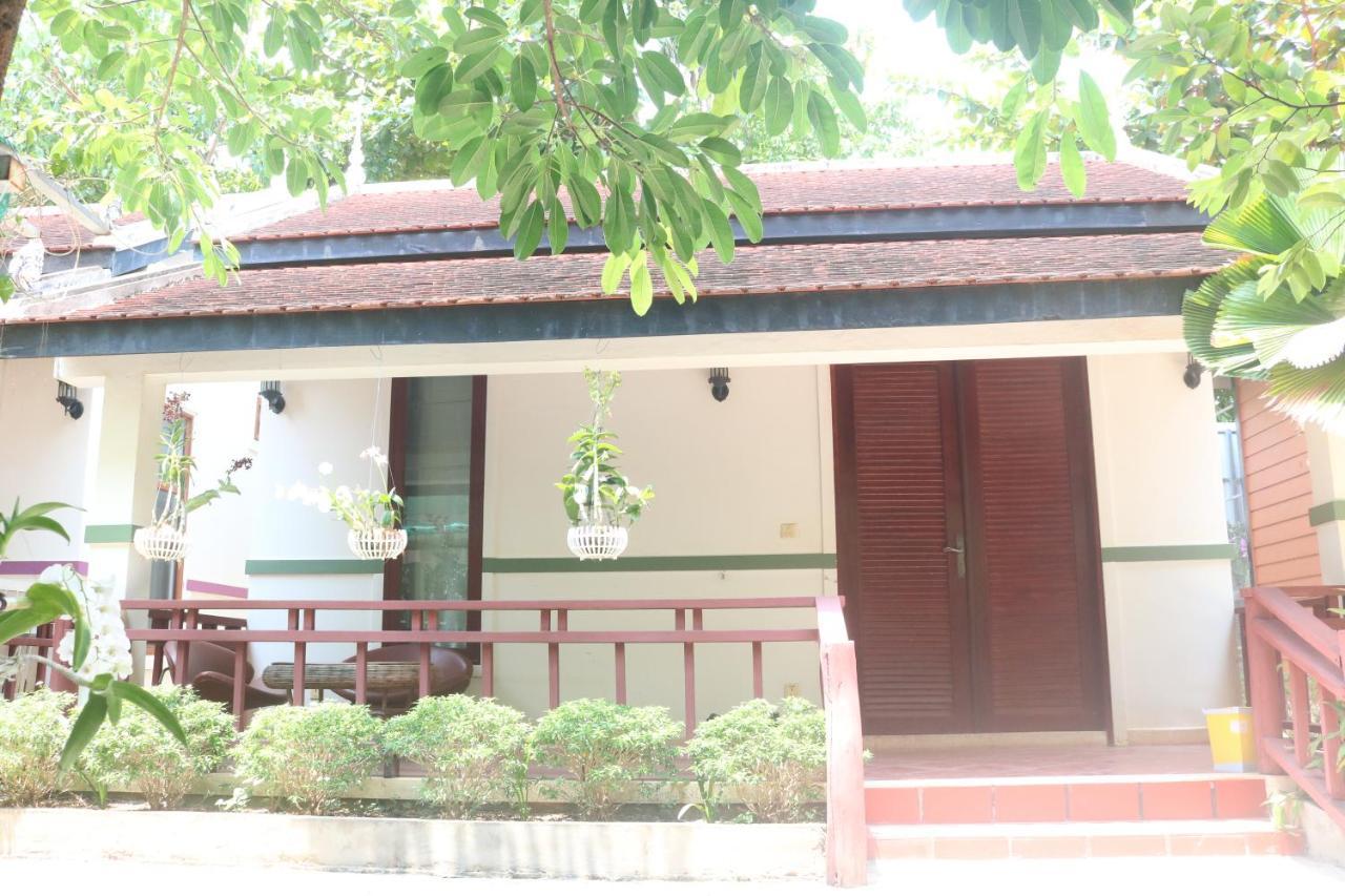 Our House Bungalow Kampot Eksteriør bilde